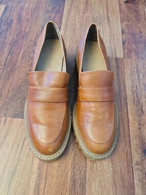 PRE-LOVED AEROSOLES RONNIE LEATHER LOAFER-TAN, SZ 8